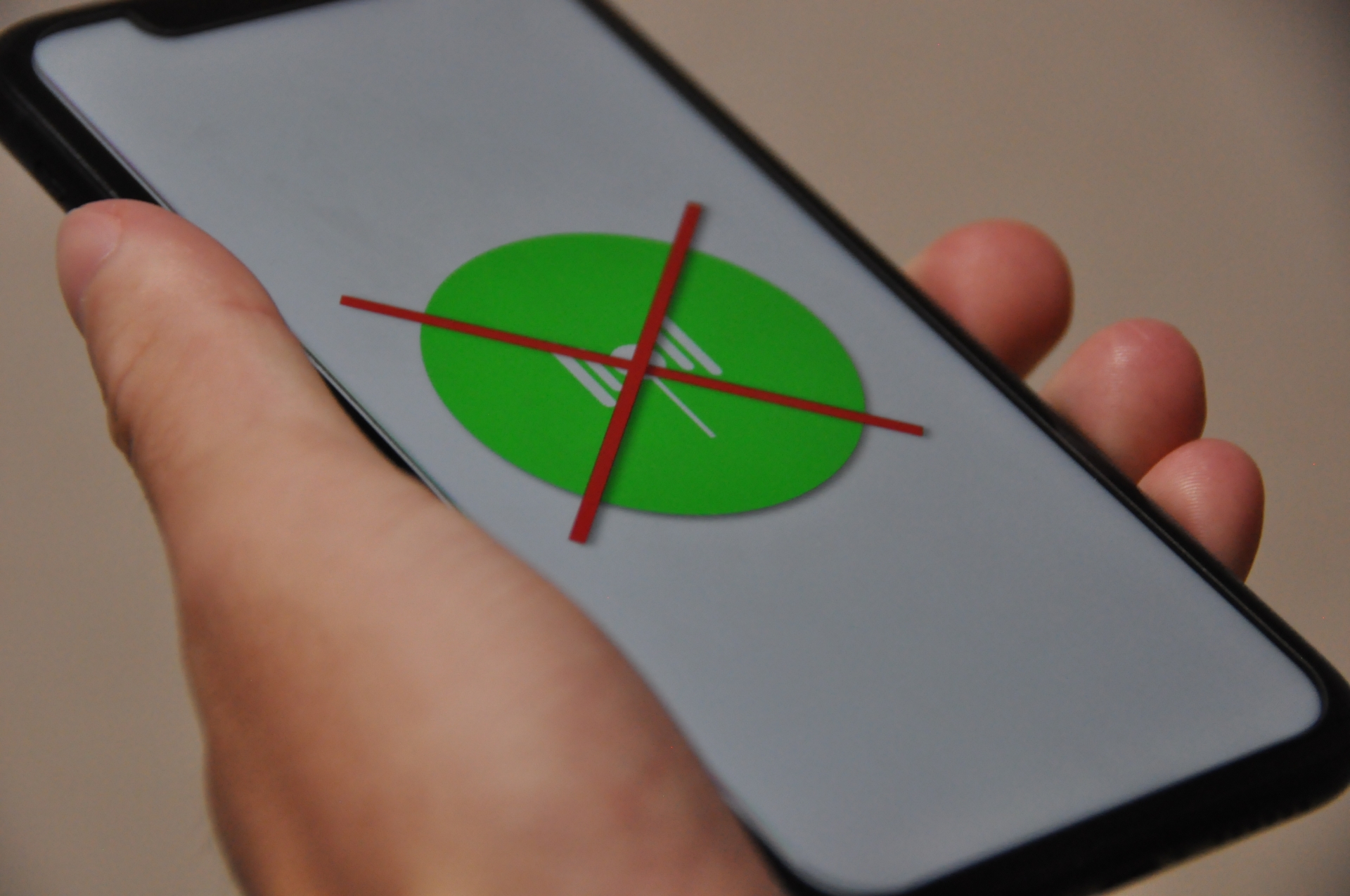 通信制限・通信障害のイメージ