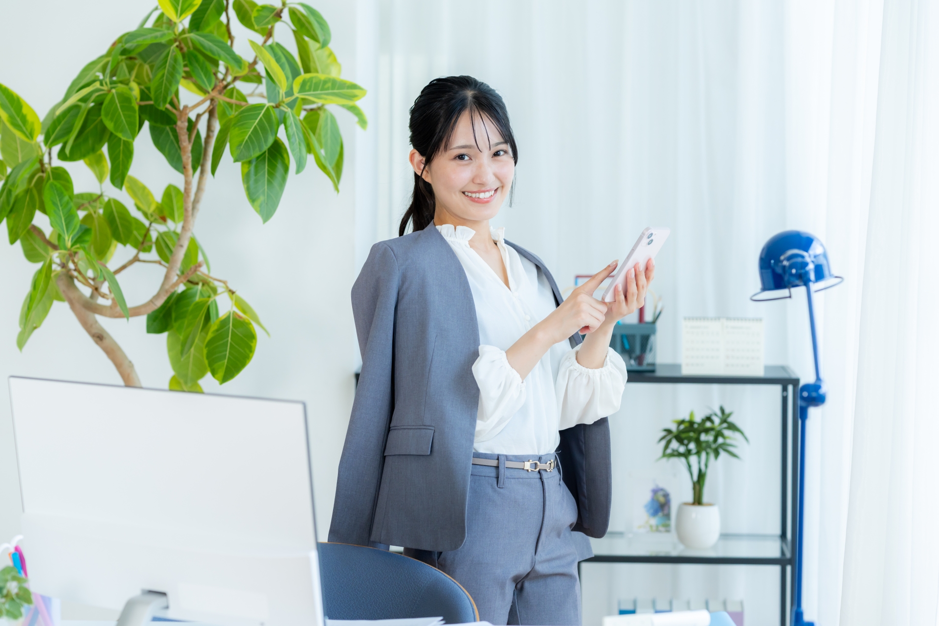 ビジネスウーマン