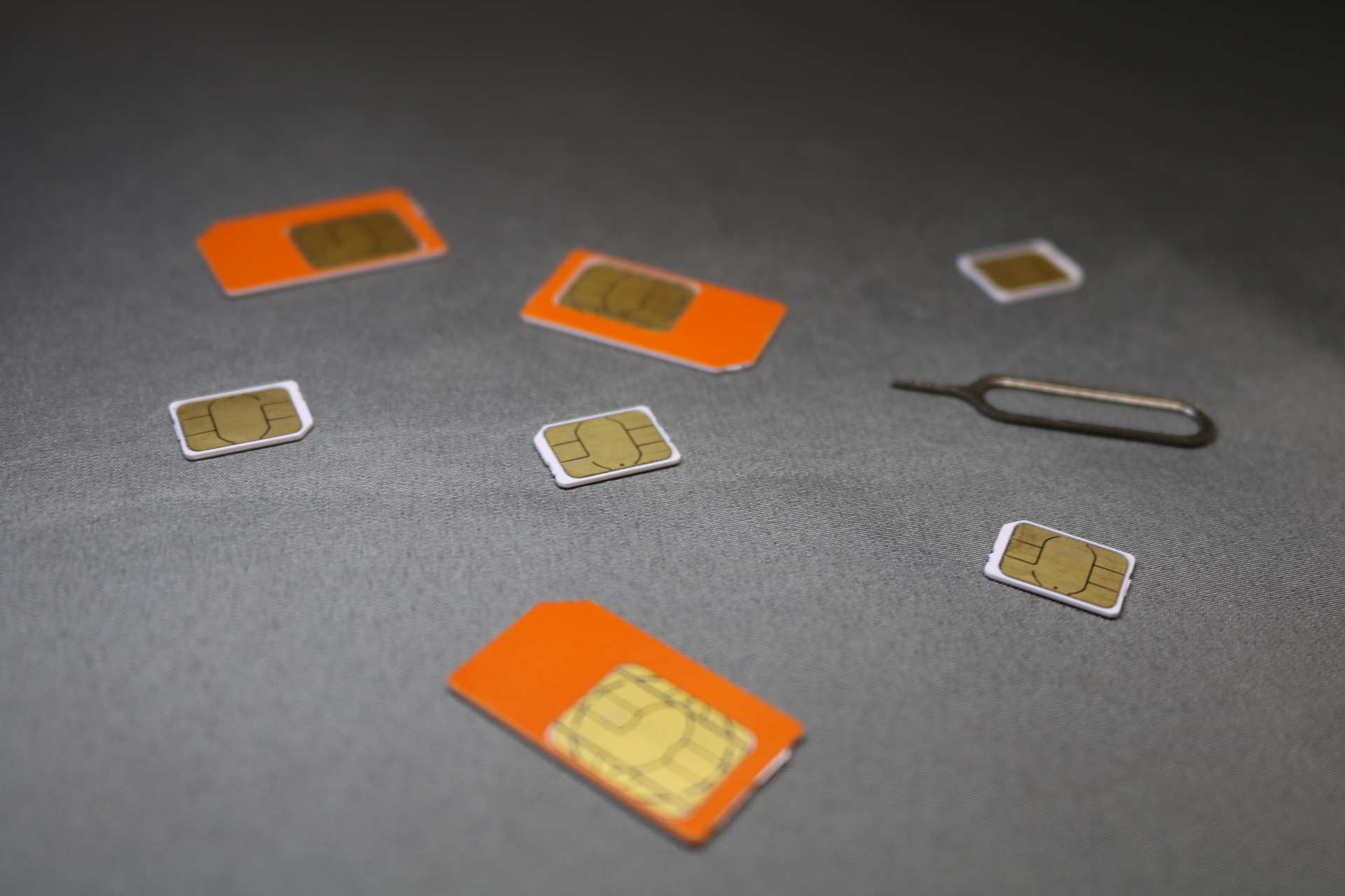 SIMカード 標準サイズ ナノサイズ