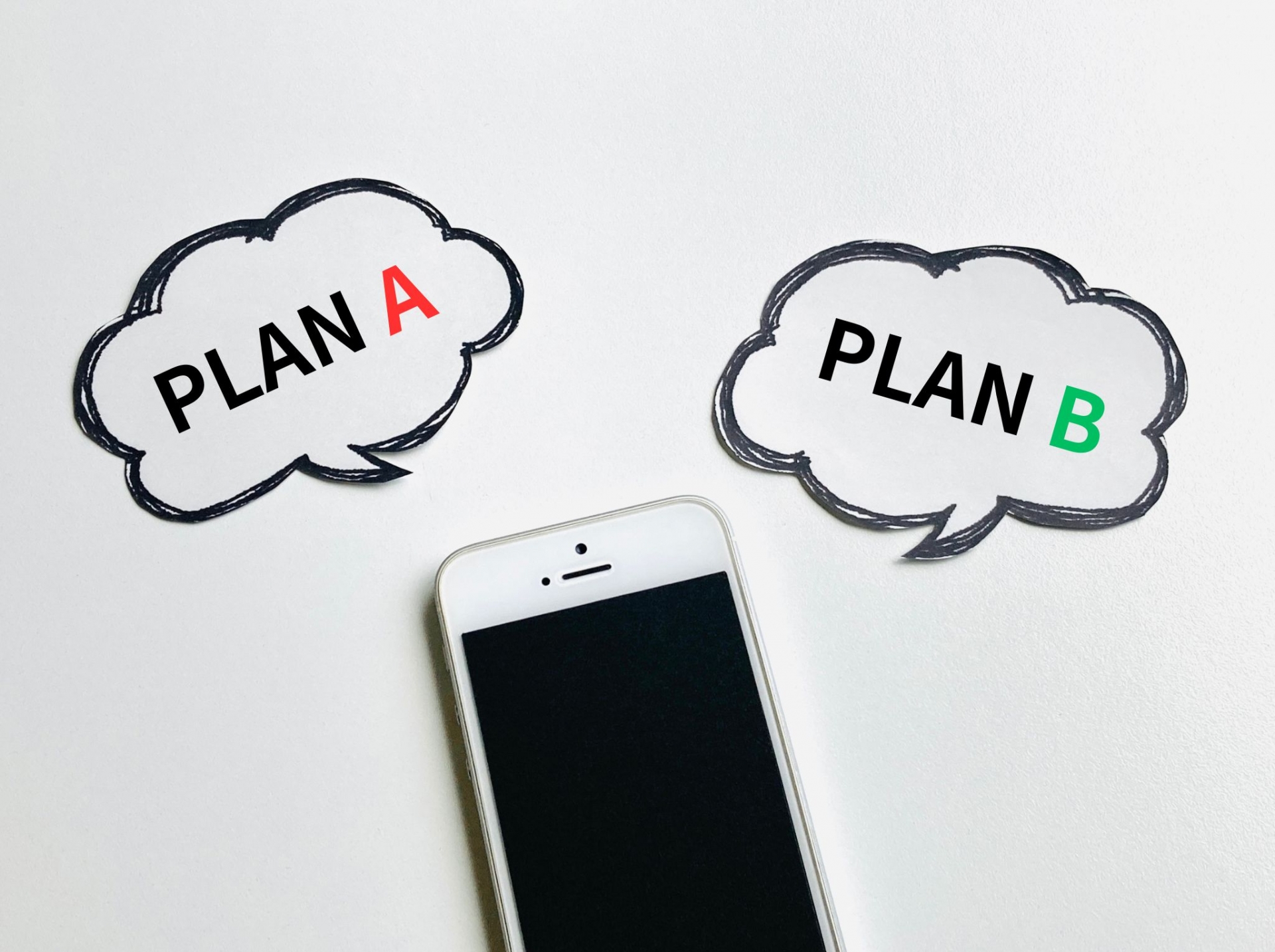 planAとplanBの吹き出しとスマホ