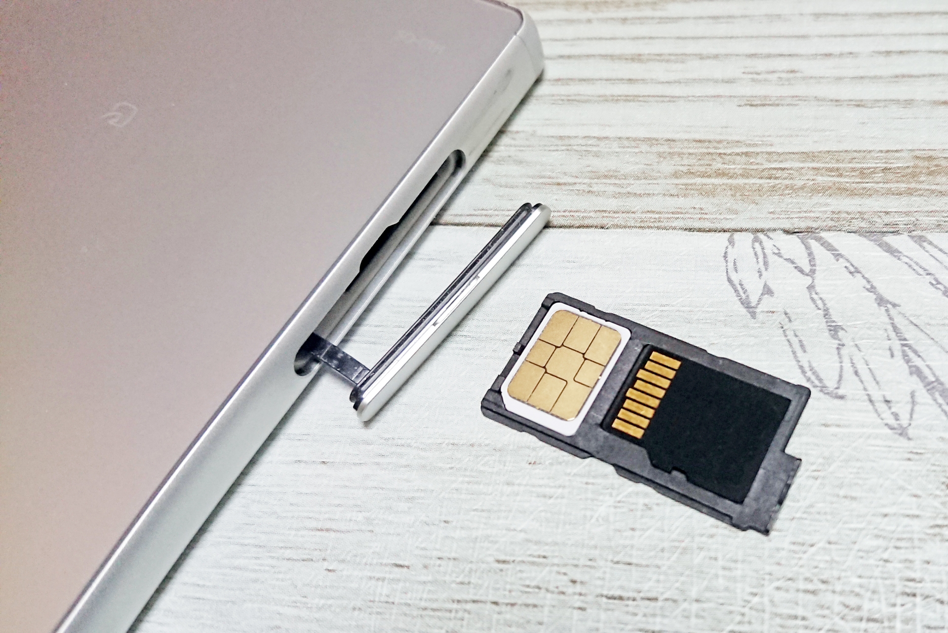 SIMカード