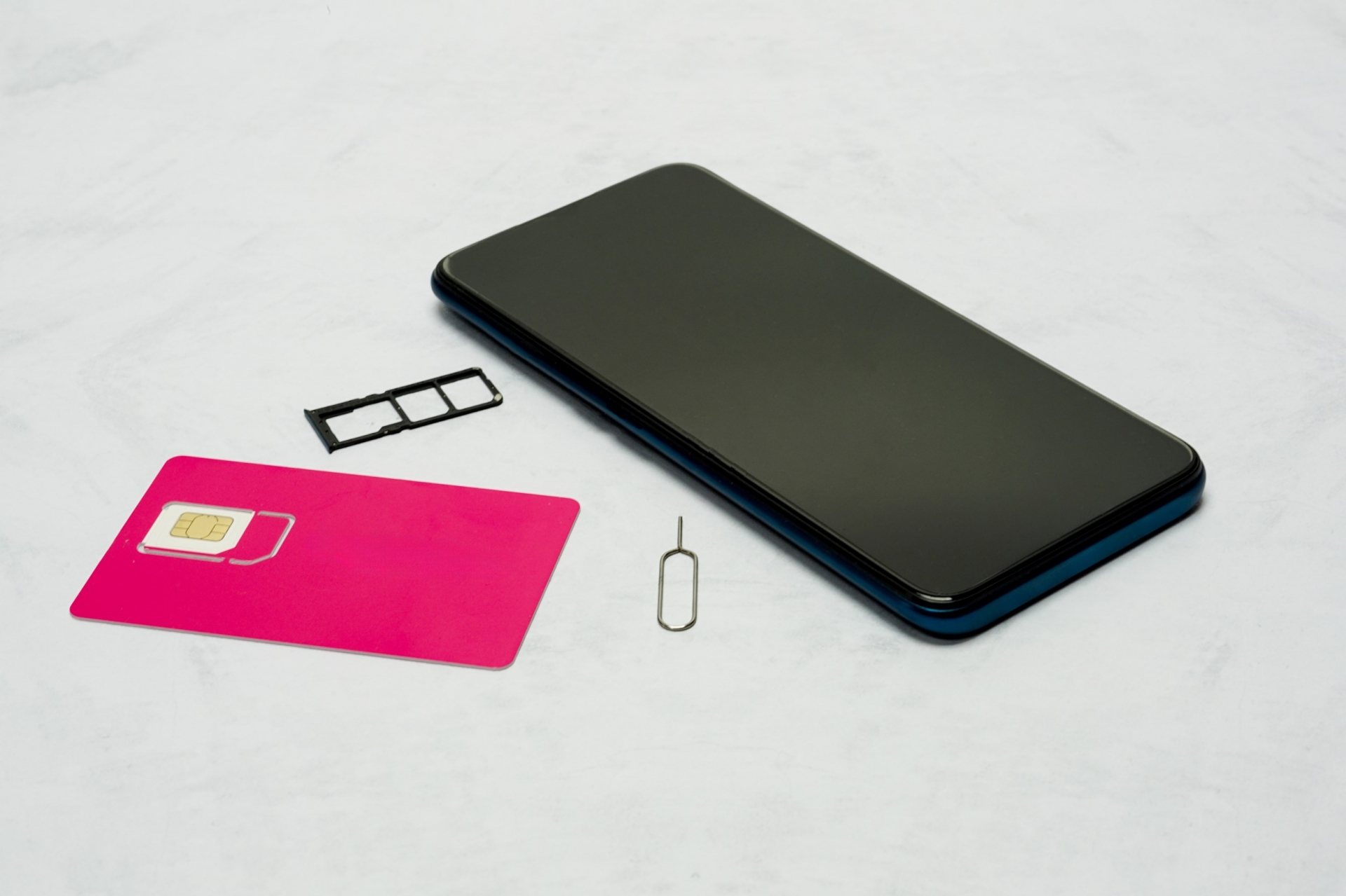 0円で使える格安SIMはある？月額0円に近い料金で利用する方法、注意点についても解説