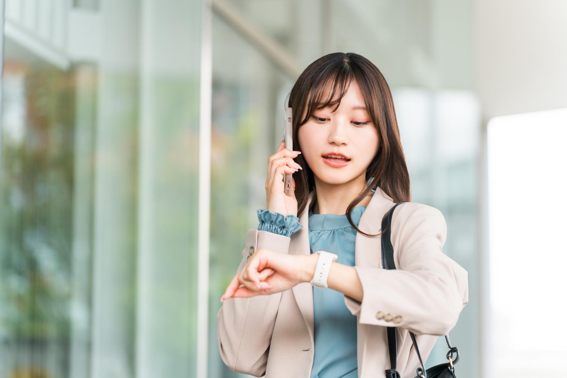 スマートフォンは複数回線を契約できる?メリットやデメリット、注意点を解説